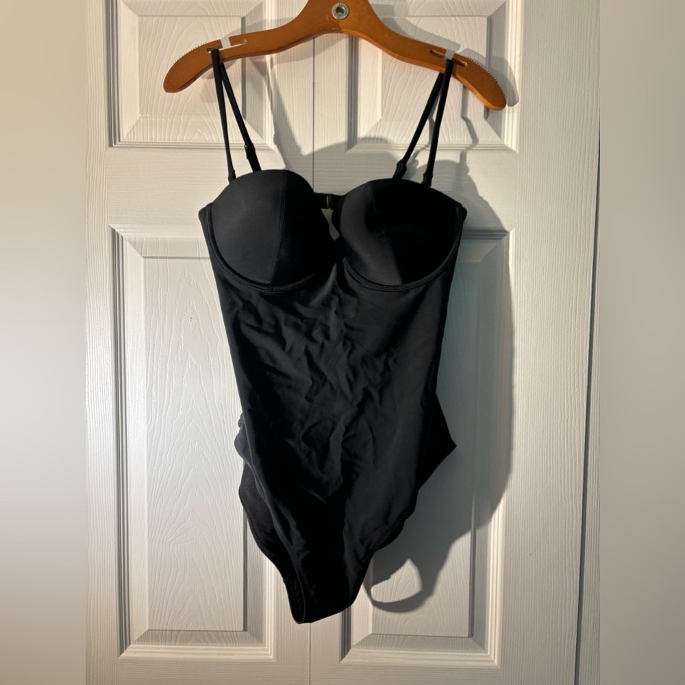 NWT! Old Navy One Piece Swimsuit